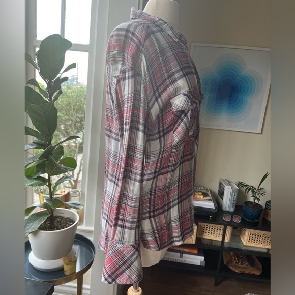 Rails Red Plaid Button Down Super Soft Flannel Shirt w Black and White details - Picture 2 of 6